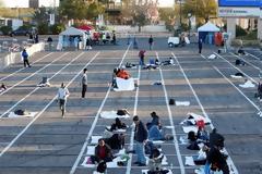 Κορονοϊός: Εικόνες ντροπής στο Λας Βέγκας -Βάζουν τους άστεγους σε θέσεις πάρκινγκ