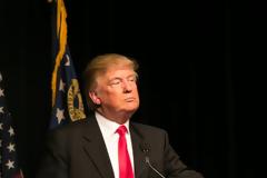 Κορωνοϊός: Η απαράδεκτη απάντηση του Τραμπ για τα εστιατόρια