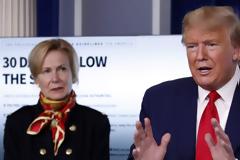 Τραμπ θέλει με λιγότερες πτήσεις να «κόψει τα φτερά» της πανδημίας