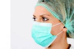 ΠΙΣ: Οδηγίες και προειδοποιήσεις για την λανθασμένη και επικίνδυνη χρήση ιατρικής μάσκας από τους πολίτες