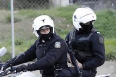 Αστυνομικοί έσωσαν παιδάκι ενός έτους από πνιγμό