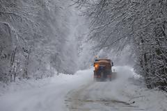 Κακοκαιρία: Χιονίζει στα ορεινά των Τρικάλων