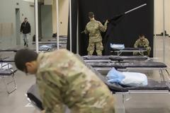 ΗΠΑ: Νέο θλιβερό ρεκόρ θανάτων με 1.480 νεκρούς σε 24 ώρες