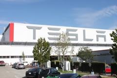 Στοπ στην παραγωγή του Tesla Model Y