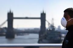 Βρετανία: Τουλάχιστον ως το τέλος Μαΐου τα περιοριστικά μέτρα