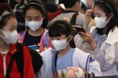 Εσύ που αγνοώντας την απαγόρευση και έκανες πάρτι, χθες. Εσύ είσαι εγκληματίας