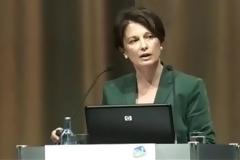 Κορωνοϊός: «Έχουμε πολύ δρόμο να διανύσουμε» λέει Ελληνίδα παιδίατρος στη Γερμανία