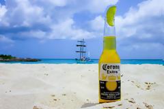 Κορωνοϊος: Σταματά η παραγωγή της μπύρας Corona λόγω του ιού