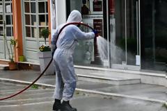 «Πηγαίνουμε προς τη λήξη του α΄ημιχρόνου, συνεχίζουμε με καλή άμυνα» το μήνυμα του καθηγητή Σύψα