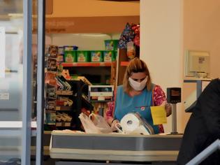 Φωτογραφία για Καταστήματα - Ωράριο: Ανοιχτά τα σούπερ μάρκετ την Κυριακή λόγω Πάσχα