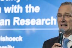 Παραιτήθηκε ο επικεφαλής του Ευρωπαϊκού Συμβουλίου Έρευνας