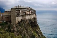 Άγιον Όρος: Καταστροφές από την κακοκαιρία – Ζητούν να κηρυχθεί σε κατάσταση έκτακτης ανάγκης