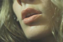 Σταγονίδια σάλιου κατά την ομιλία ίσως μπορούν να μεταδώσουν τον ιό, λένε ερευνητές