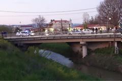 Τρίκαλα: Ηλικιωμένη φέρεται να έπεσε στον Ληθαίο ποταμό