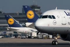 Γερμανία: Η Lufthansa χάνει ένα εκατ. την ώρα λόγω της καραντίνας