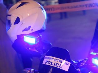 Φωτογραφία για 24χρονος οδηγός συγκρούστηκε με ΙΧ και εμβόλισε μοτοσικλέτα αστυνομικού