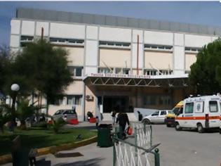 Φωτογραφία για ΤΩΡΑ: 65χρονος ασθενής έπεσε στο κενό από τον 2ο όροφο του Νοσοκομείου Κορίνθου