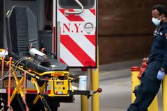 Aρνητικό ρεκόρ με 2.108 νεκρούς μέσα σε 24 ώρες στις ΗΠΑ