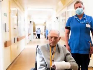 Φωτογραφία για Βρετανία: 99χρονος επέζησε του Β΄ Παγκοσμίου Πολέμου, νίκησε και τον ιό