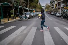 Τα (πολλά..) βήματα που θα ακολουθηθούν προκειμένου να αρθεί το lockdown