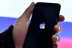 Πρωτοφανής συνεργασία Apple και Google για να μας λένε αν ήρθαμε σε επαφή με φορέα κοροναϊού