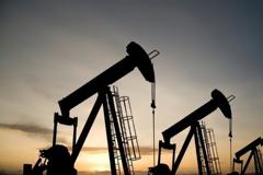 ΟΠΕΚ: Ιστορικών διαστάσεων «μαχαίρι» στην παραγωγή πετρελαίου για να σταματήσει η κατρακύλα των τιμών