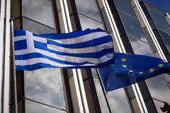 Δάνεια 8 δισ. ευρώ περιμένει η Ελλάδα από το ευρωπακέτο