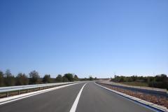 Κάποιοι θέλουν να τοποθετήσουν στηθαία ασφαλείας made in… Turkey!