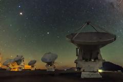 Τσέρνομπιλ: Η φωτιά πλησιάζει το «κουφάρι» του πυρηνικού σταθμού