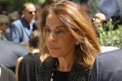 ΕΚΤΑΚΤΗ ΣΥΣΚΕΨΗ ΣΤΟΥ ΜΑΞΙΜΟΥ.... Παραιτήθηκε η Τρέμη από την ΕΡΤ...