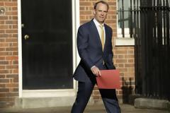 Βρετανία: Επέκταση των περιοριστικών μέτρων έως τις 7 Μαΐου