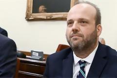 ΟΑΕΔ: Τα κριτήρια που θα δοθούν τα 400 ευρώ. Πότε θα γίνουν οι πληρωμές; (video)