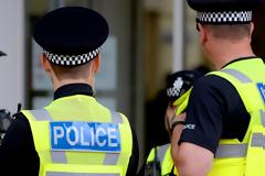 Βρετανία: Αστυνομικοί δεν δέχτηκαν τις ταυτότητες νοσηλευτών