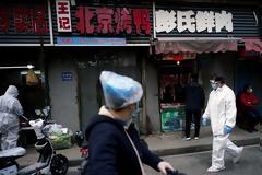 Προήλθε όντως από την υπαίθρια αγορά της Γιουχάν ο Covid-19: ;