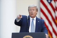 ΗΠΑ: Ο Τραμπ απειλεί να διακόψει τη λειτουργία του Κογκρέσου