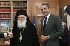 Ιερώνυμος σε Μητσοτάκη: Η Εκκλησία στο πλευρό της πολιτείας στη μάχη ενάντια στον κορονοϊό