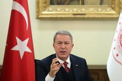 Ακάρ: Η Ελλάδα παραβιάζει τη Συνθήκη της Λωζάννης και εξοπλίζει τα νησιά της