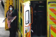 Βρετανία: Νεκρή από τον ιό 28χρονη νοσοκόμα με υγιές μωρό