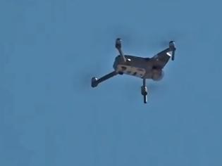 Φωτογραφία για Χαλκιδική: Drone με μεγάφωνο διώχνει τους δημότες από την παραλία ΒΙΝΤΕΟ