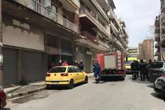 Πυρκαγιά σε διαμέρισμα στο κέντρο της Θεσσαλονίκης - Με σοβαρά εγκαύματα ένας ένοικος