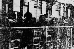 Αναμείνατε στο ακουστικό σας