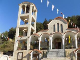 Φωτογραφία για Ηγουμενίτσα: Προσαγωγή ιερά που άνοιξε ναό για να προσευχηθούν οι πιστοί