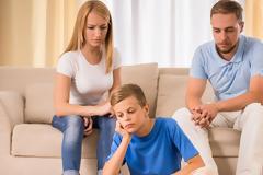 «Είμαι καλός γονιός;» Ίσως όχι αν πιστεύετε αυτούς τους πέντε μύθους