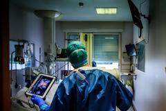 ΗΠΑ: Ακόμα 3.856 νεκροί σε ένα 24ωρο