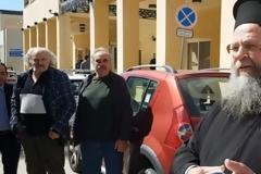 Χίος...Σε δίκη τον Δεκέμβριο ο ιερέας που τέλεσε λειτουργία με ανοιχτές πόρτες