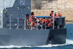 Μάλτα: Ποινική έρευνα για τον πρωθυπουργού μετά τον θάνατο μεταναστών στη θάλασσα