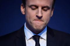 Γαλλία: Η εφαρμογή παρακολούθησης για τον κορωνοϊό βάζει «φωτιά» στο στρατόπεδο του Μακρόν