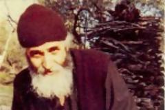 Ο Όσιος Παΐσιος για τον υποχρεωτικό εμβολιασμό