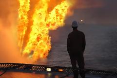 Το κραχ του αιώνα στο πετρέλαιο: Σε αρνητική τιμή τα συμβόλαια του αμερικανικού αργού!