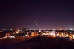 Συρία: Αντιαεροπορικά κατέρριψαν ισραηλινούς πυραύλους πάνω από την Παλμύρα